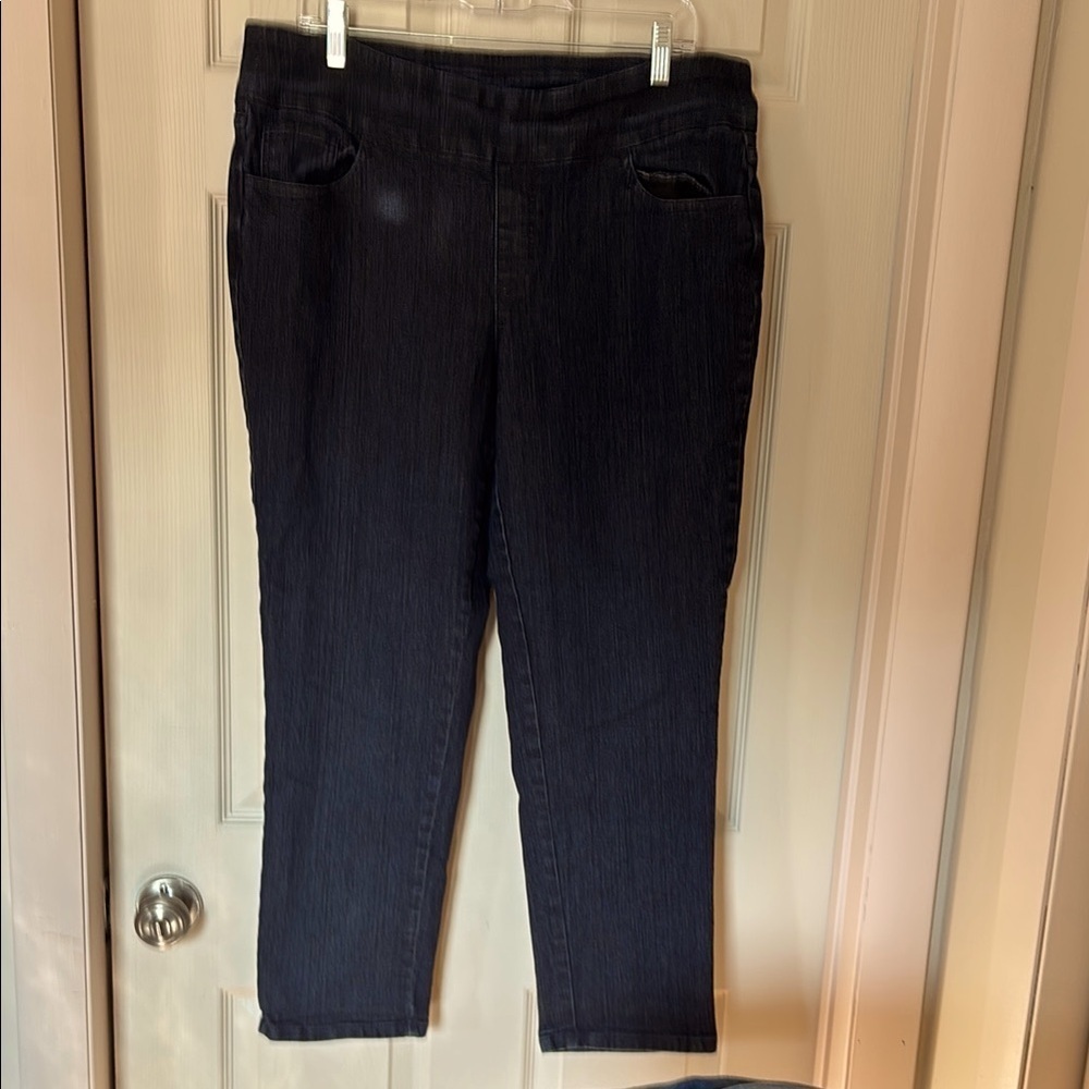 Denim&Co Black Ankle Cropped Jeans